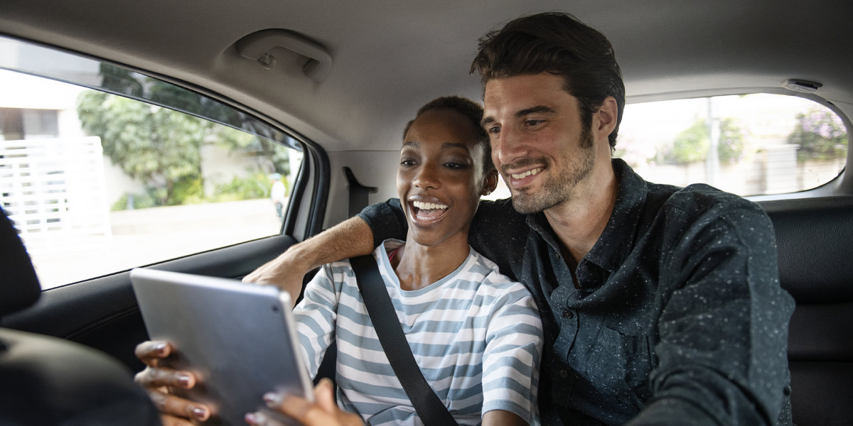 Discover Bahrain in 2025 with SelfDriveâ€™s Contactless Car Rentals